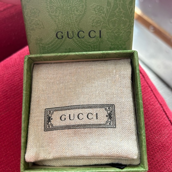 Gucci double heart brooch, NIB - Picture 7 of 7